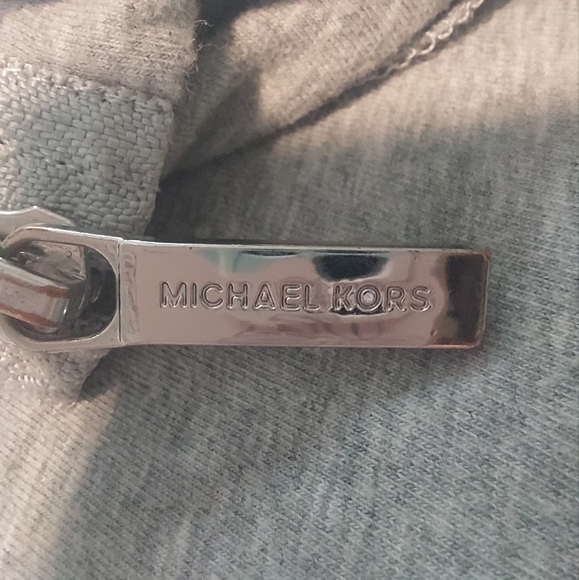 MICHAEL Michael Kors gray zipper sleeve short sleeve top women's small (s) - Picture 3 of 5